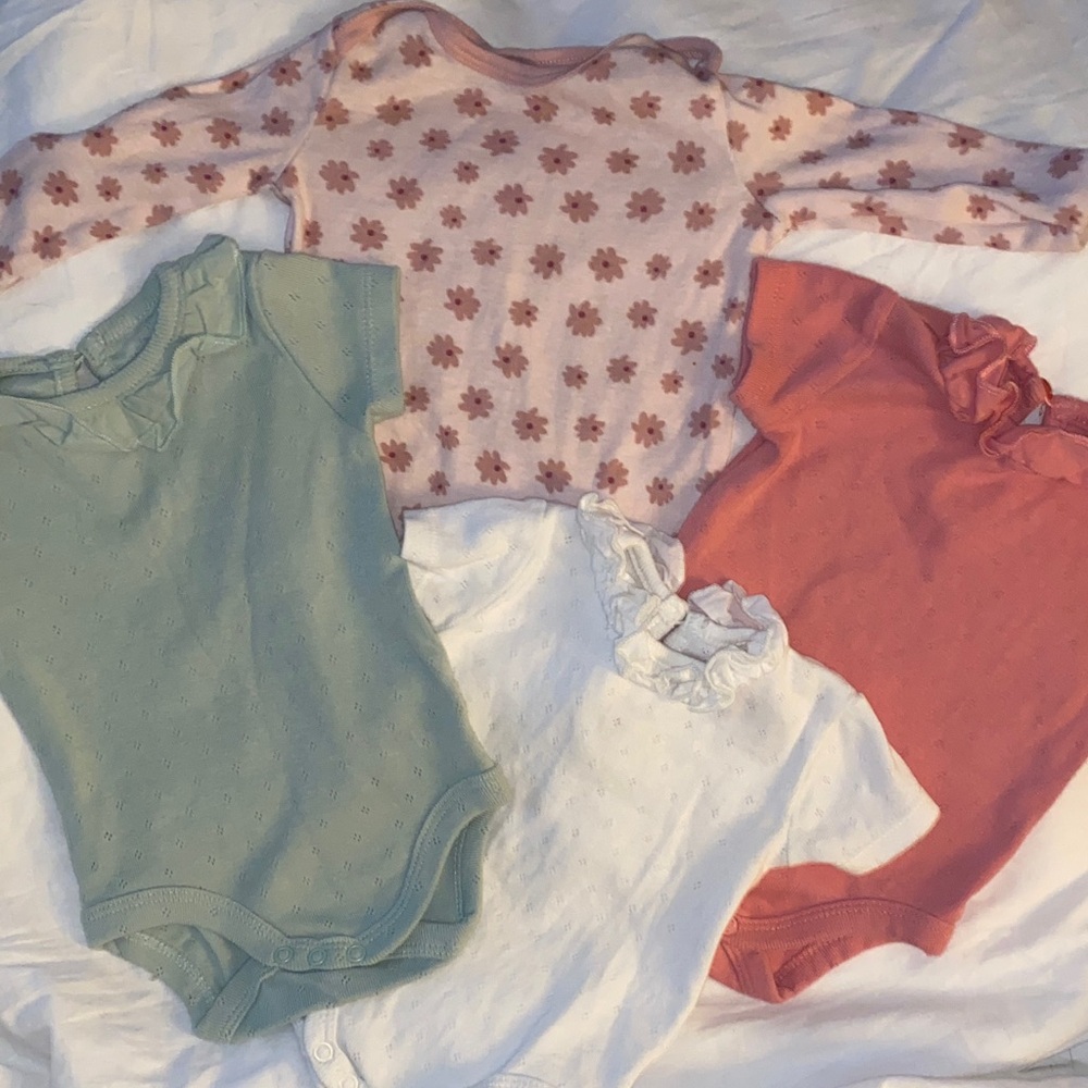 Charming Kids Bodysuit Set of 4 - Floral and Solid